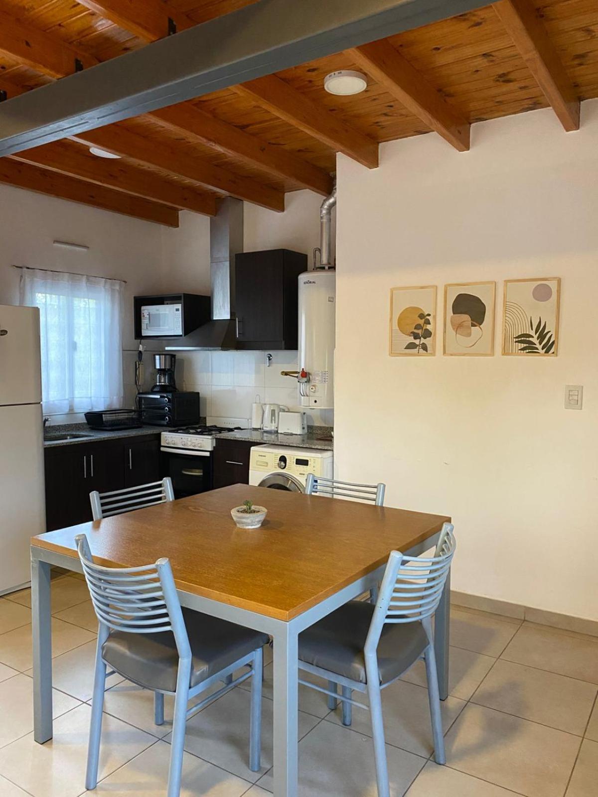 Departamento 4 Personas Con Cochera Apartment Godoy Cruz